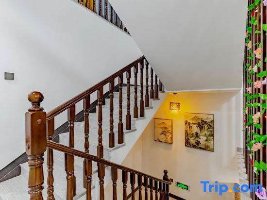 Хуаншань: Taotanyuan Homestay (Taohuatan Scenic Area Branch)