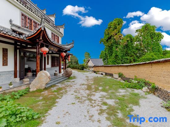 Хуаншань: Taotanyuan Homestay (Taohuatan Scenic Area Branch)