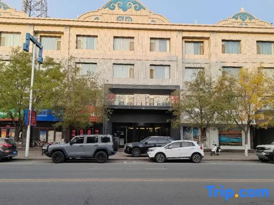 Баданьцзилинь: Duolan Premium Hotel