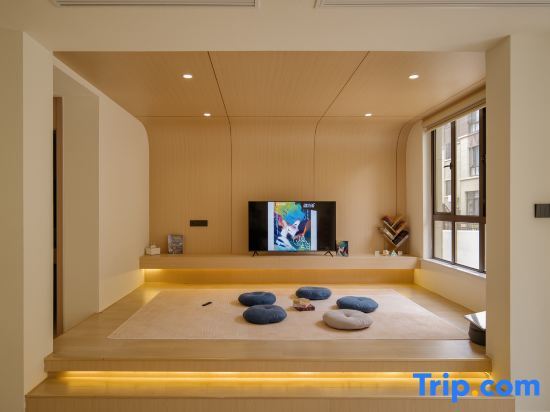 Чжоушань: Zhujiajian Shanyin Banyin Homestay (Guanyin Fajie Store)