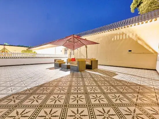 Чжаоцин: Guiyuan Homestay (Zhaoqing Qixingyan Xinghu Scenic Area Branch)