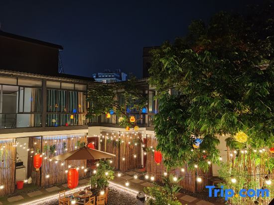 Чжаоцин: Jian · Comfort Travel Secret Designer Hot Spring Courtyard Resort Villa Meisu ( Qingyuan Branch )