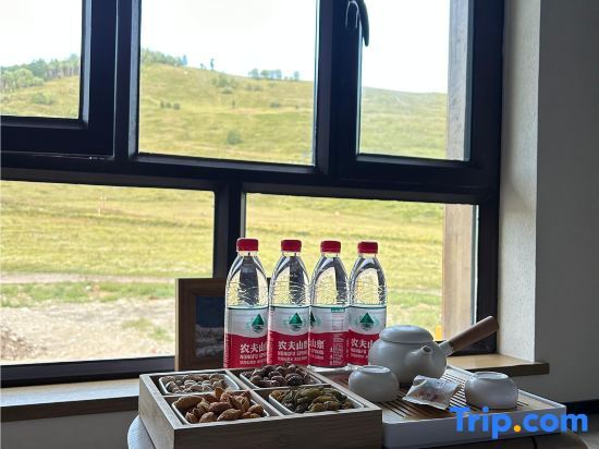 Буркин: Jinshan Suiying Theme Hotel Hemu