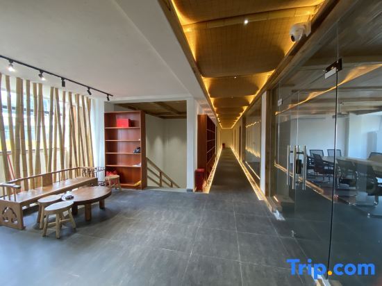 Шаогуань: Ruyuan Sanbao Homestay