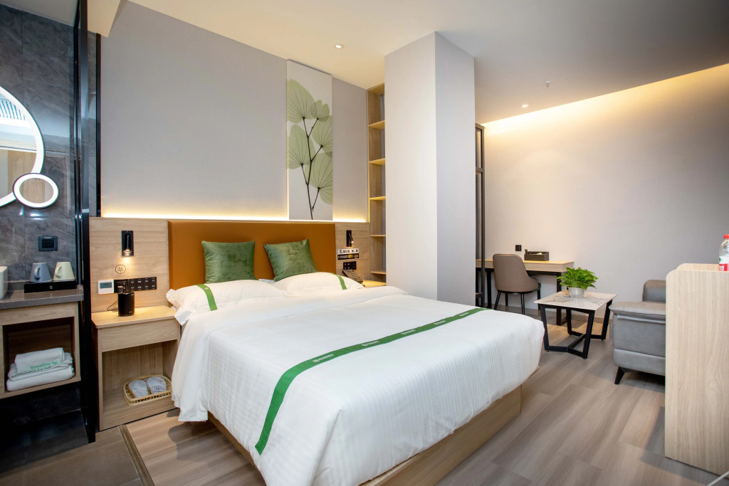 Шанхай: GreenTree Inn Express Hotel (Shanghai Aerospace City Xindu Road)