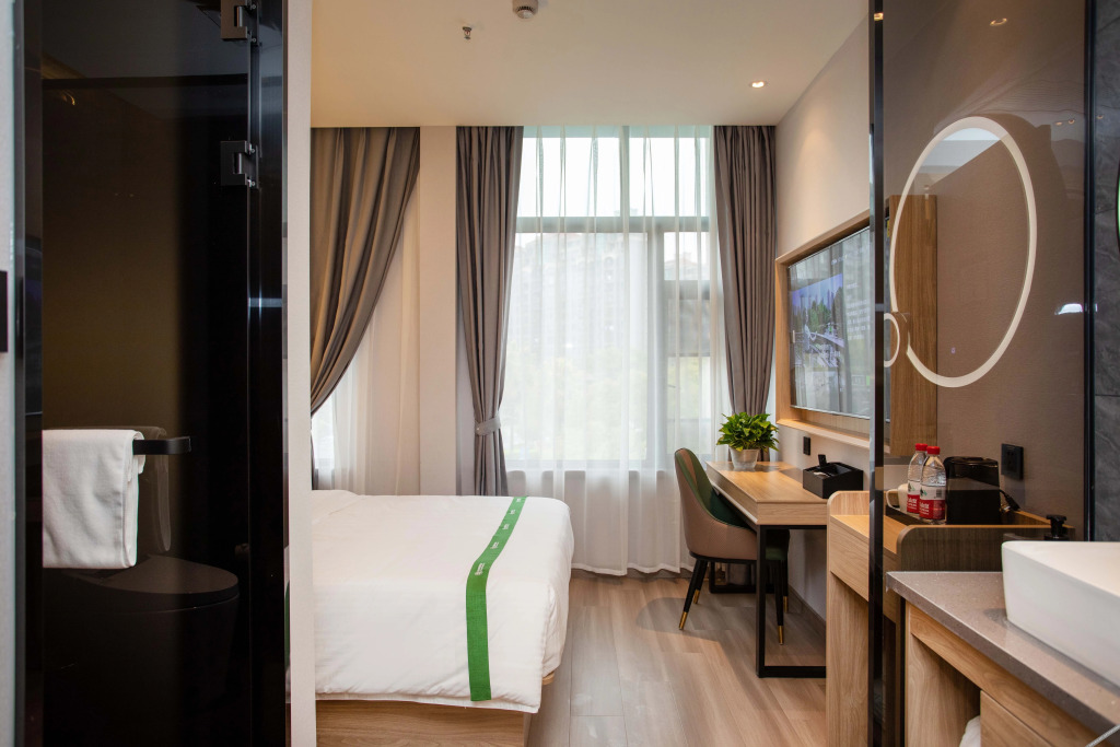 Шанхай: GreenTree Inn Express Hotel (Shanghai Aerospace City Xindu Road)