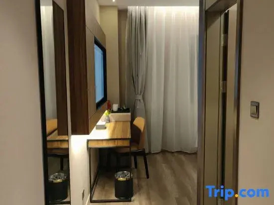 Шанхай: Home Selection Hotel (Shanghai Meilan Lake Luonan New Village Subway Station Store)