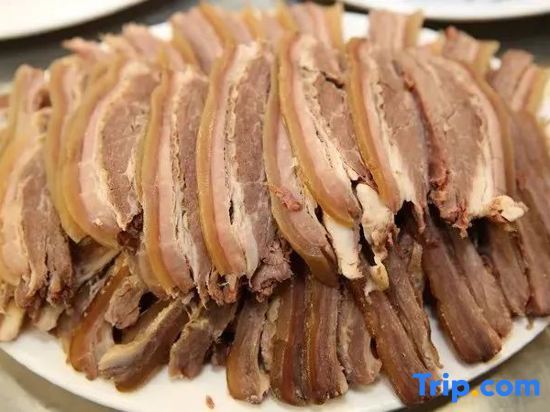 Chuxiong: Chuxiong Fanyin Xishe (Yiren Ancient Town Scenic Area Store)
