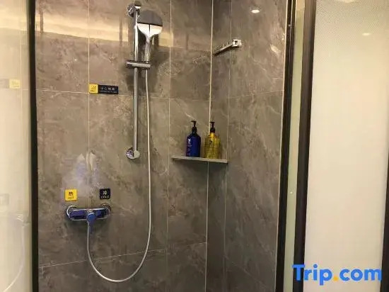 Хойчжоу: 7 Days Hotel (Huizhou Boluo Shiwan Branch)