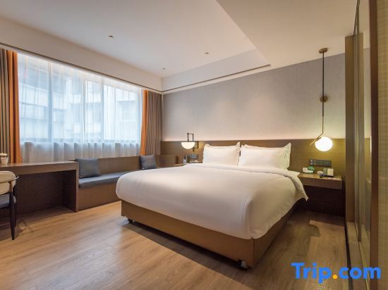 Чжаоцин: Fengkai Riverside Hotel