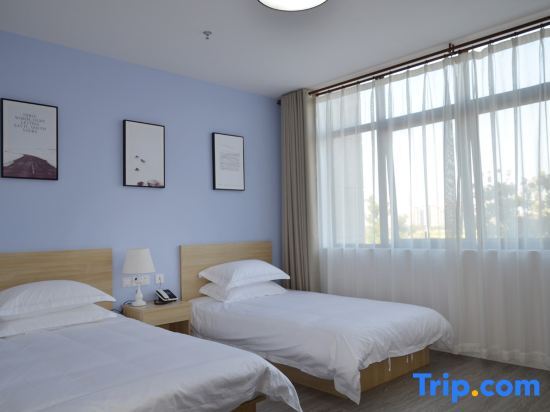 Шанхай: Shanghai Shuyi Holiday Inn
