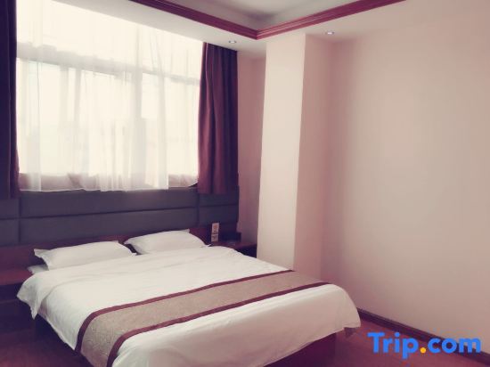 Синьсян: Wojiajiangdu Business Hotel