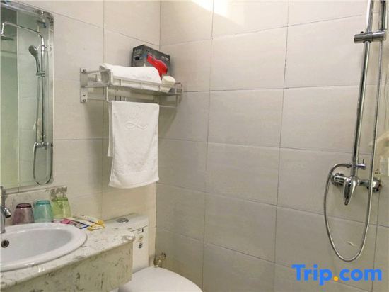 Синьсян: wenyuan Hotel