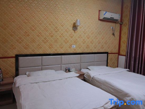 Синьсян: Fengqiu Yudu Express Hotel