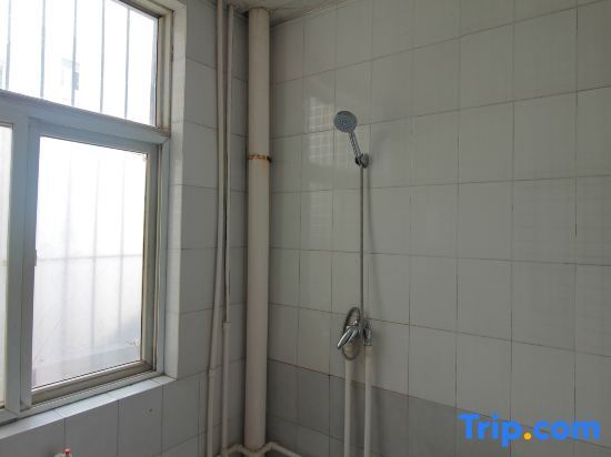 Синьсян: Fengqiu Yudu Express Hotel