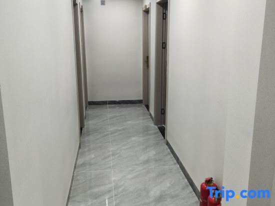 Аньцин: Wangjiang 5000 Years Business Hotel