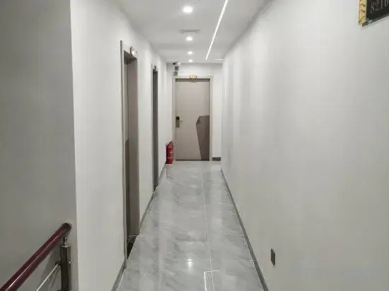 Аньцин: Wangjiang 5000 Years Business Hotel