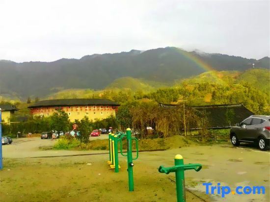 Лунъянь: Yunshui Yao Ping'an Inn