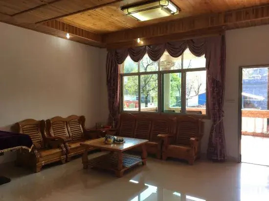 Шаогуань: Ruyuan Nanling Lotus Tangyuese Inn