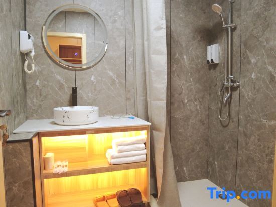 Шанхай: Shanghai Fengxian Hanbang Hotel