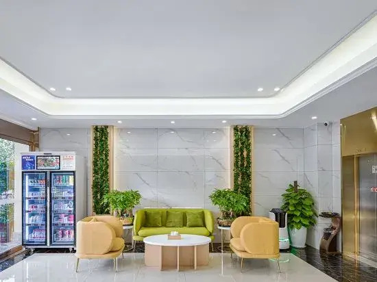 Луань: Vienna 3 Best Hotel（huoqiu antianhuafu）