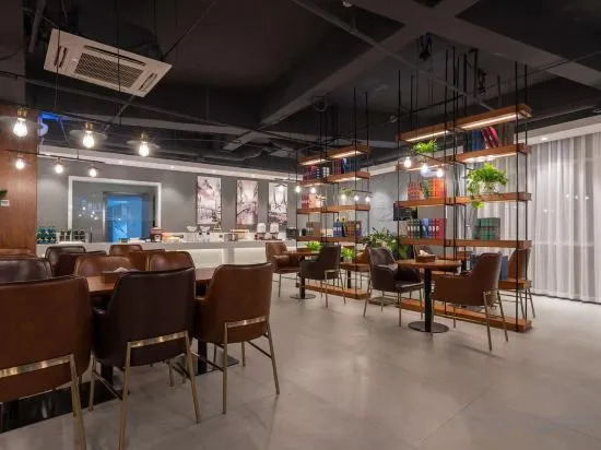 Цзинин: James Joyce Coffetel (Jining Jinxiang Branch)