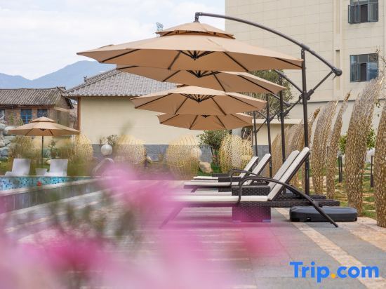 Лицзян: Lijiang Caizu Holiday Hotel