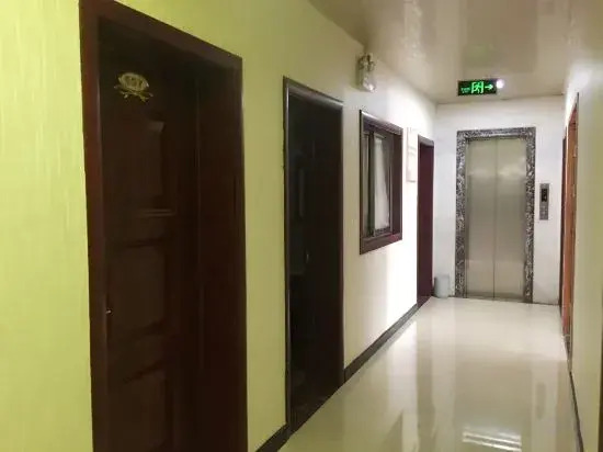 Лоян: xiinan huamei inn