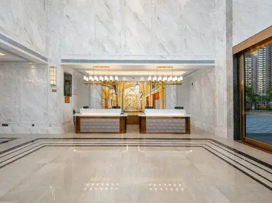 Хойчжоу: Vienna International Hotel (Huizhou Boluo Shiwan Branch)