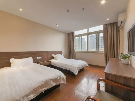Шанхай: Shanghai Yatai Holiday Hotel (Yushu Road)