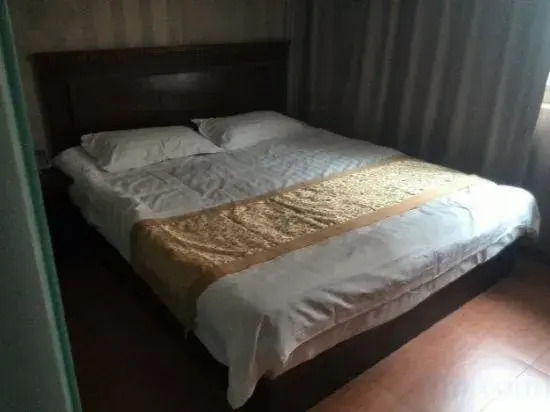Шанхай: Shanghai Yatai Holiday Hotel (Yushu Road)