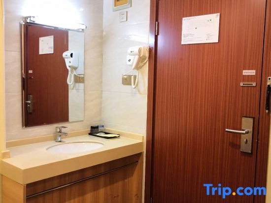 Шанхай: Shanghai Chenlei Preferred Hotel
