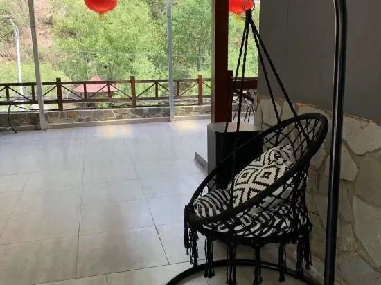 Пекин: Beijing Zuoshan Youshui Mountain Villa