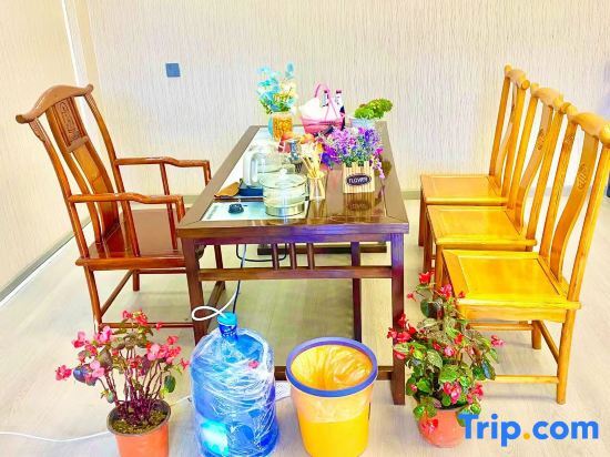 Лицзян: Romantic Inn (Baisha Branch)