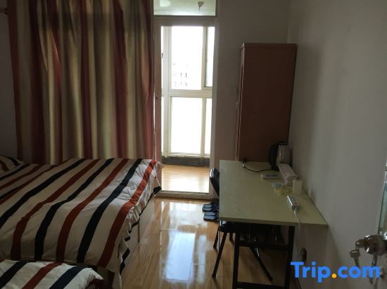 Шанхай: Special Xiaozhan Rizu Apartment (Shanghai Fengzhuang Shop)