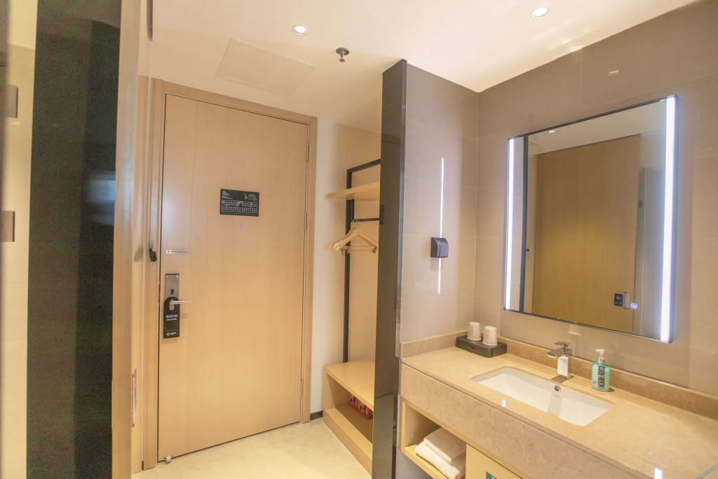 Шаогуань: City Easy Hotel (Wengyuan Wengjiang New Town Store)