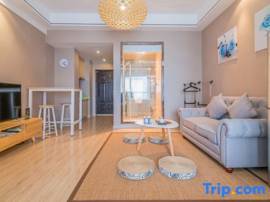 Шанхай: Shanghai Huayue Apartment (Jinshan Wanda Shop)