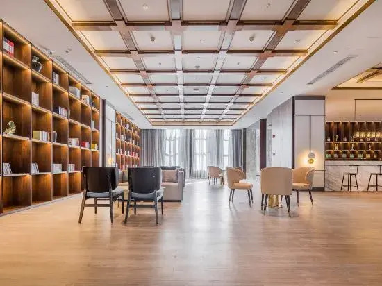 Шиянь: Rezen Dong Peninsula Bay Hotel