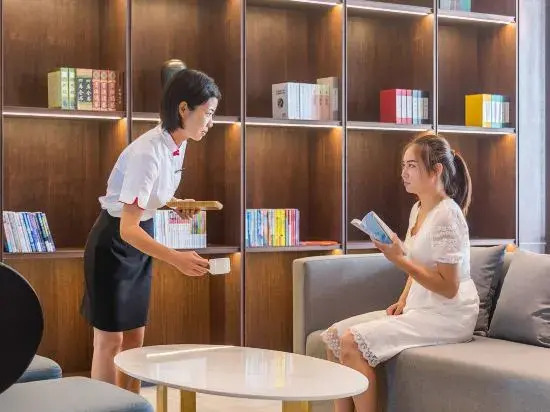 Шиянь: Rezen Dong Peninsula Bay Hotel