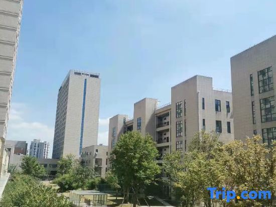 Шанхай: Shanghai Xiaolei Hotel Apartment