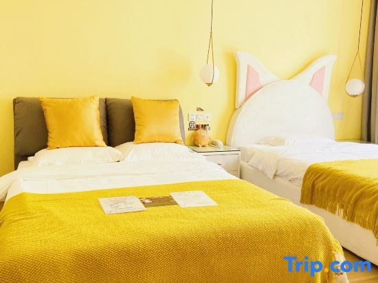 Шанхай: FLOWER homestay