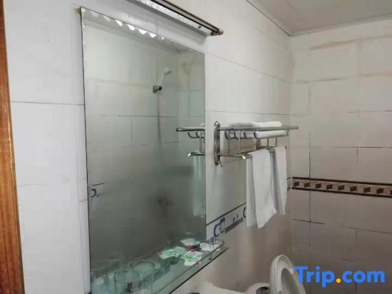Шанхай: Xinming Hostel
