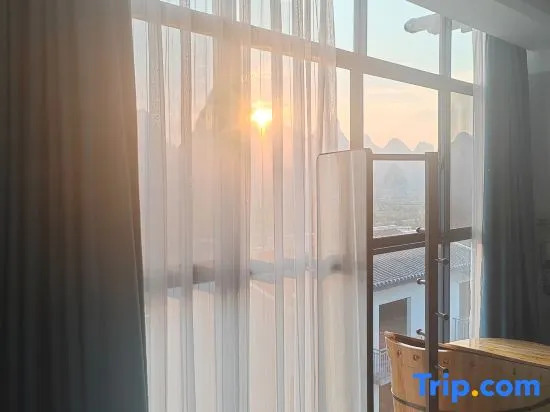 Яншо: Poly Homestay (Yangshuo Yulonghe Branch)