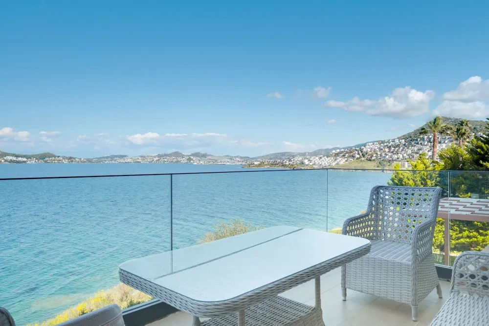 Коюнбаба: Luxury Waterfront House 9 min to Yalikavak Marina