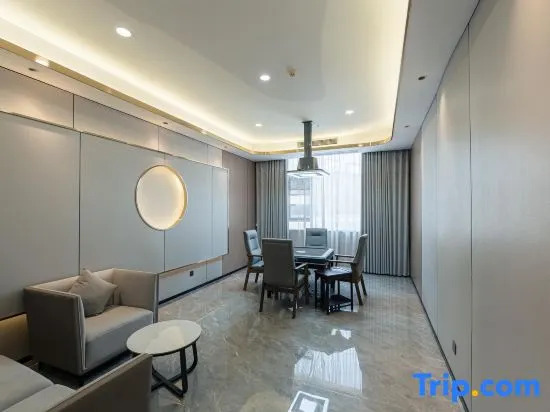Чунцин: Park Inn by Radisson, Changshengqiao Metro Station ,Nan'an District, Chongqing