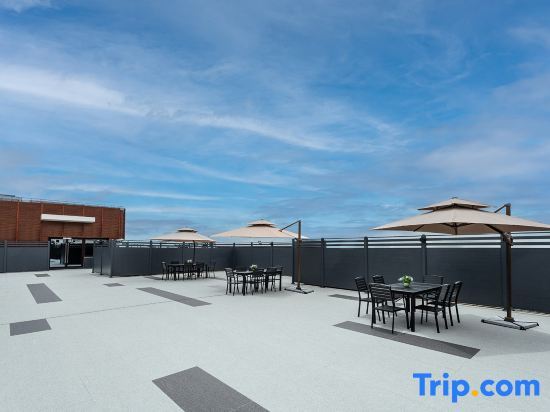 Шанхай: baseLITE-CHANGLIN Serviced Apartment