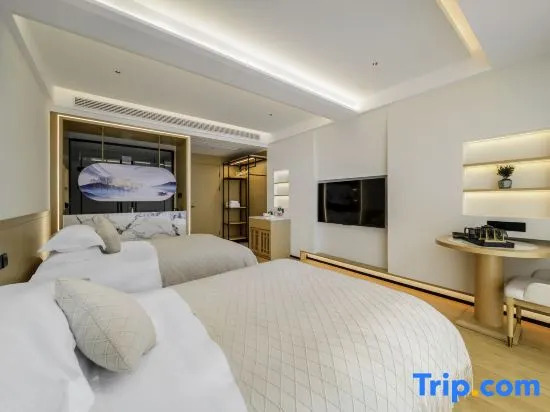 Хуаншань: Moyun·Huating History Hui-style 180° view designer light luxury art holiday home