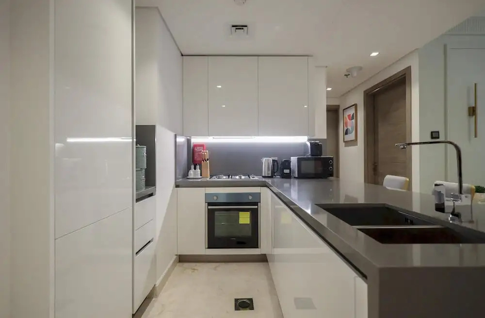 Дубай: Elite LUX Holiday Homes - Elegant 2BR Suite in Business Bay Dubai