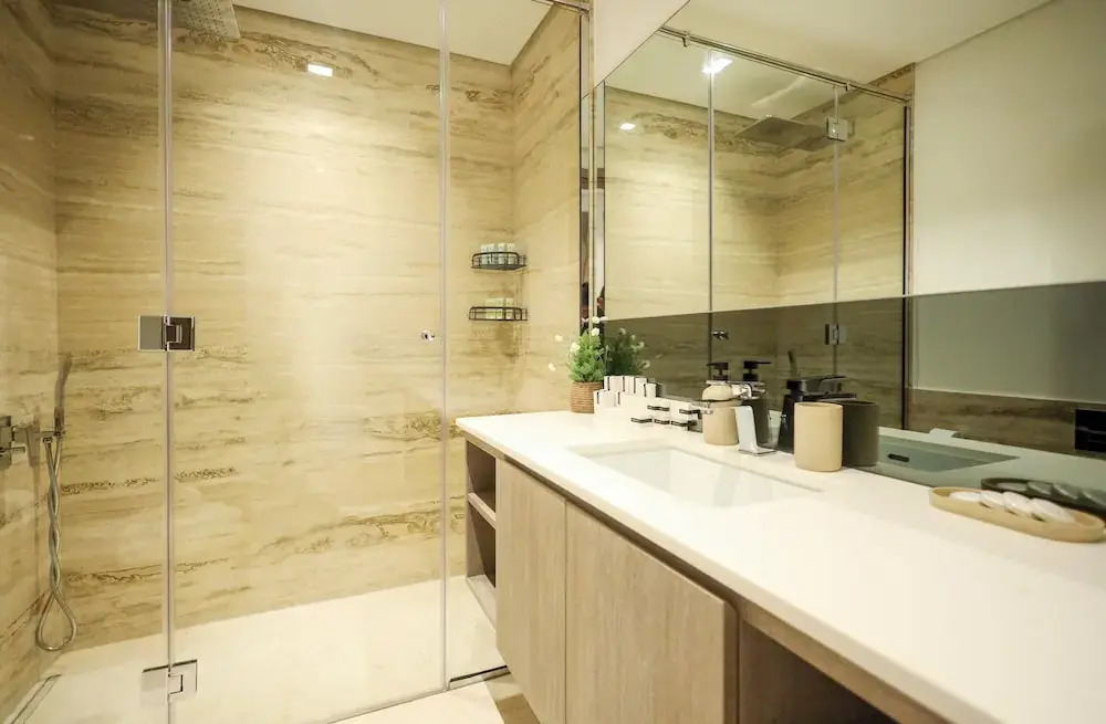 Дубай: Elite LUX Holiday Homes - Elegant 2BR Suite in Business Bay Dubai
