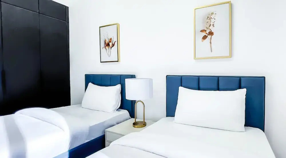 Дубай: Elite LUX Holiday Homes - Luxe Gardenia 2BR Haven in Arjan Dubai
